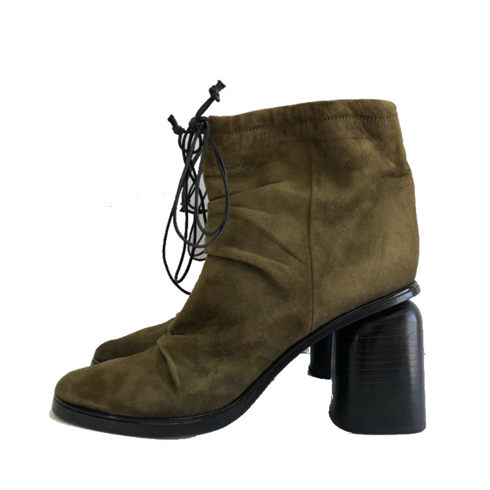 HALMANERA | OLIVE ROUNDED TOE SUEDE BOOTIE EU 40
